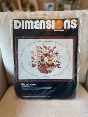 Dimensions Oval Lace Floral Cross Stitch Kit - #3016 Cream with Autumn Colors